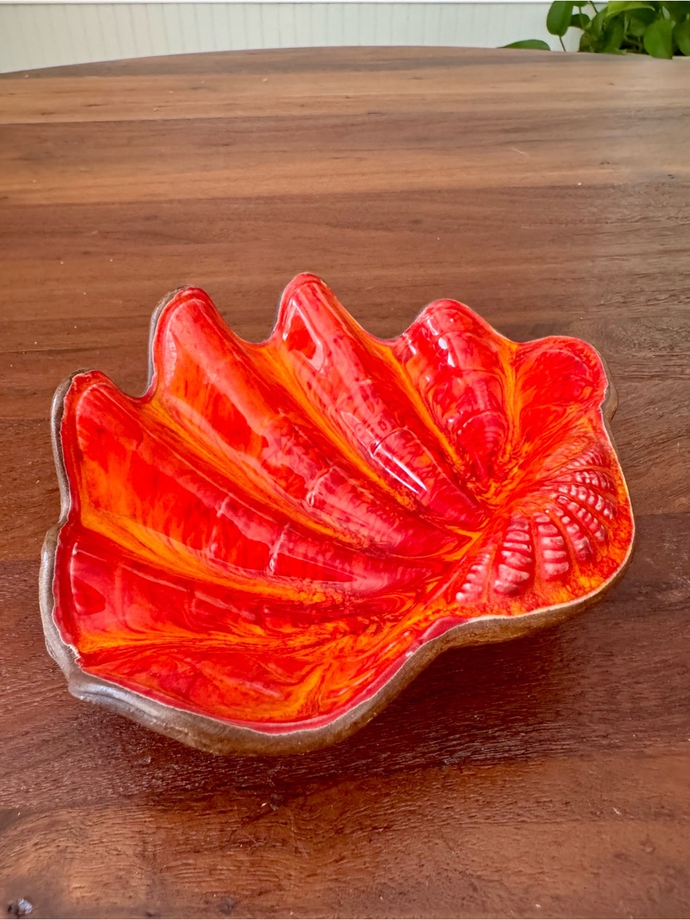 Vintage Treasure Craft #6 MCM Hawaii Clam Shell Ashtray Lava Tiki USA Orange